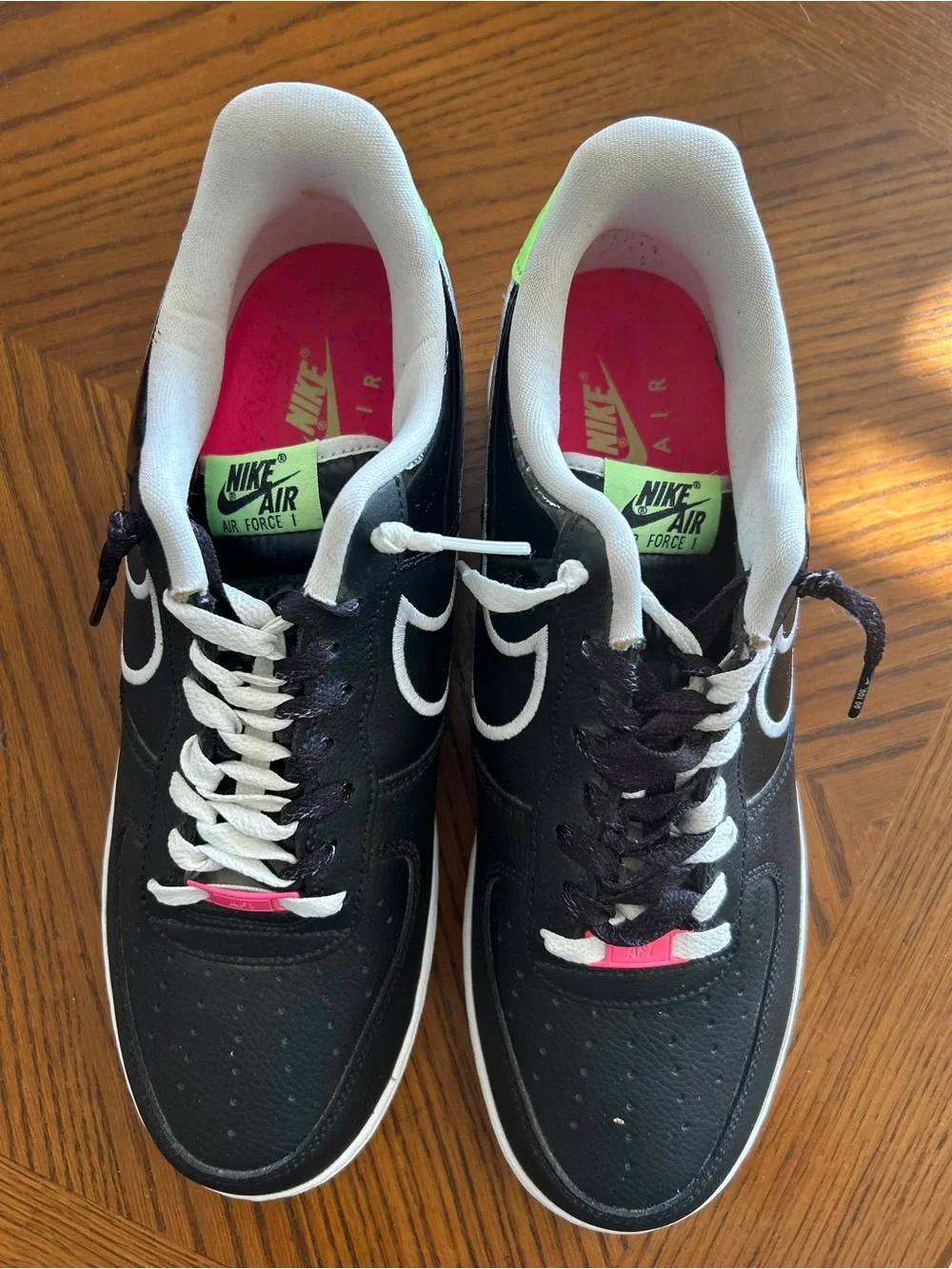 Nike Black & White Low-Top Sneakers with Pink Accent